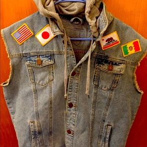 Collectible Skateboarding Vest/hoodie